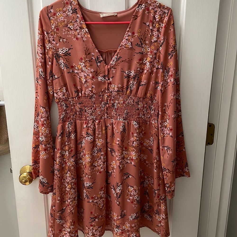 Altar’d State Coral Floral Dress 🌟🪸